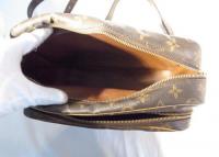 LOUIS VUITTON モノグラム ショルダーバック 286