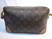LOUIS VUITTON 　モノグラム ショルダーバック 316