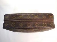 LOUIS VUITTON モノグラム セカンドバック 083