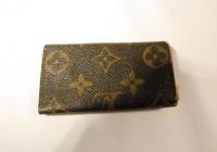  LOUIS VUITTON モノグラム キーケース4　046